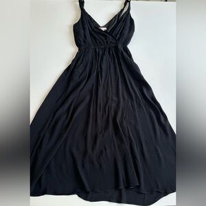 Boden Dress Womens Size 6R Black Midi V-Neck Pockets Quiet Luxury Minimalist
